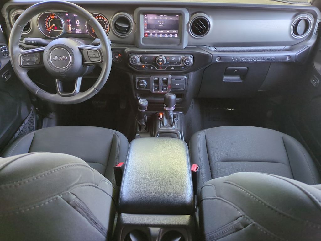 Thumbnail: 2022 Jeep Wrangler - 10