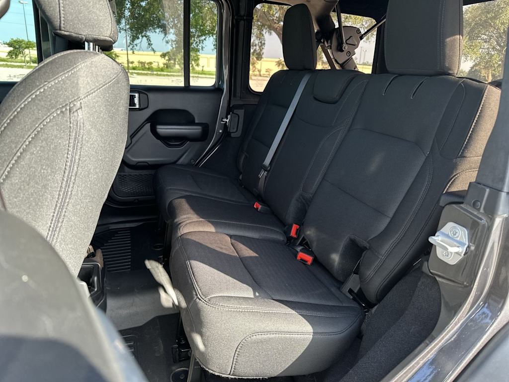 Thumbnail: 2019 Jeep Wrangler - 27