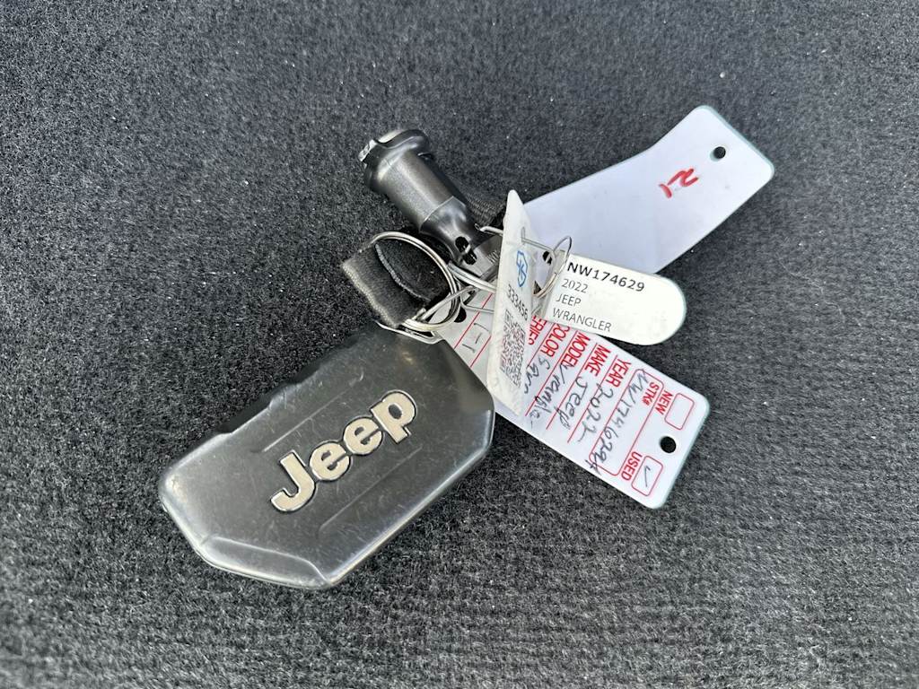 Thumbnail: 2022 Jeep Wrangler - 17