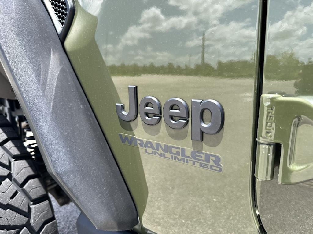 Thumbnail: 2022 Jeep Wrangler - 5