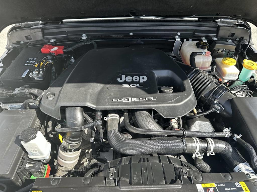 Thumbnail: 2022 Jeep Wrangler - 8