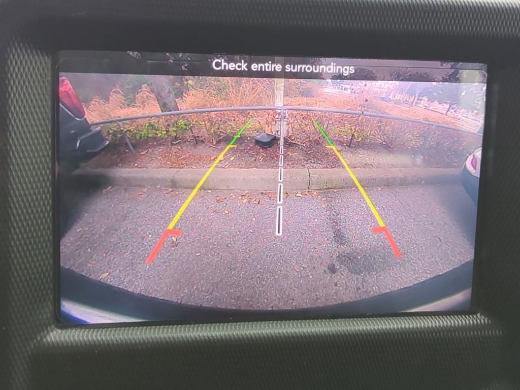 Thumbnail: 2019 Jeep Wrangler - 33