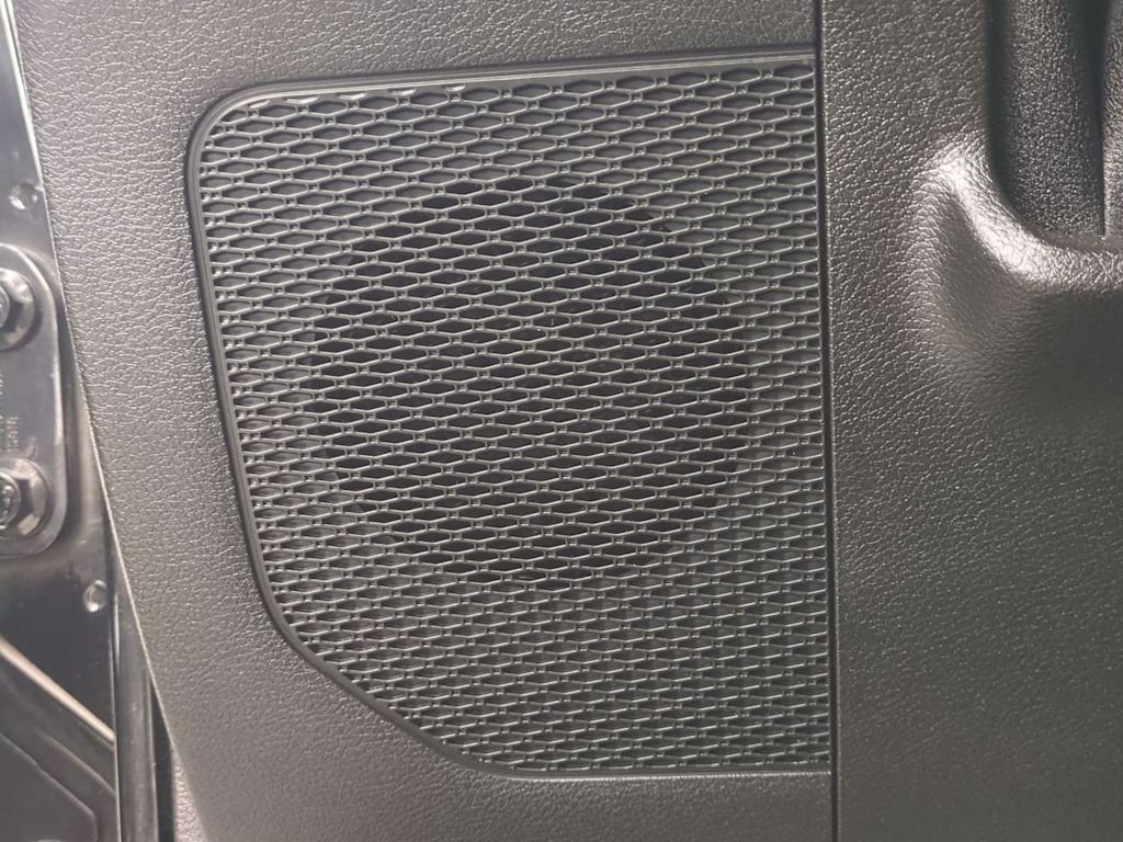 Thumbnail: 2019 Jeep Wrangler - 34