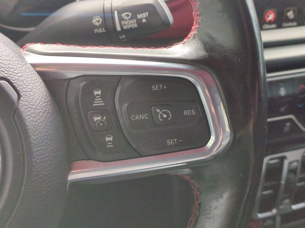 Thumbnail: 2021 Jeep Wrangler - 28