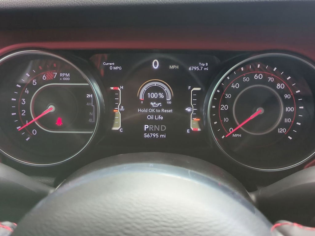 Thumbnail: 2021 Jeep Wrangler - 34