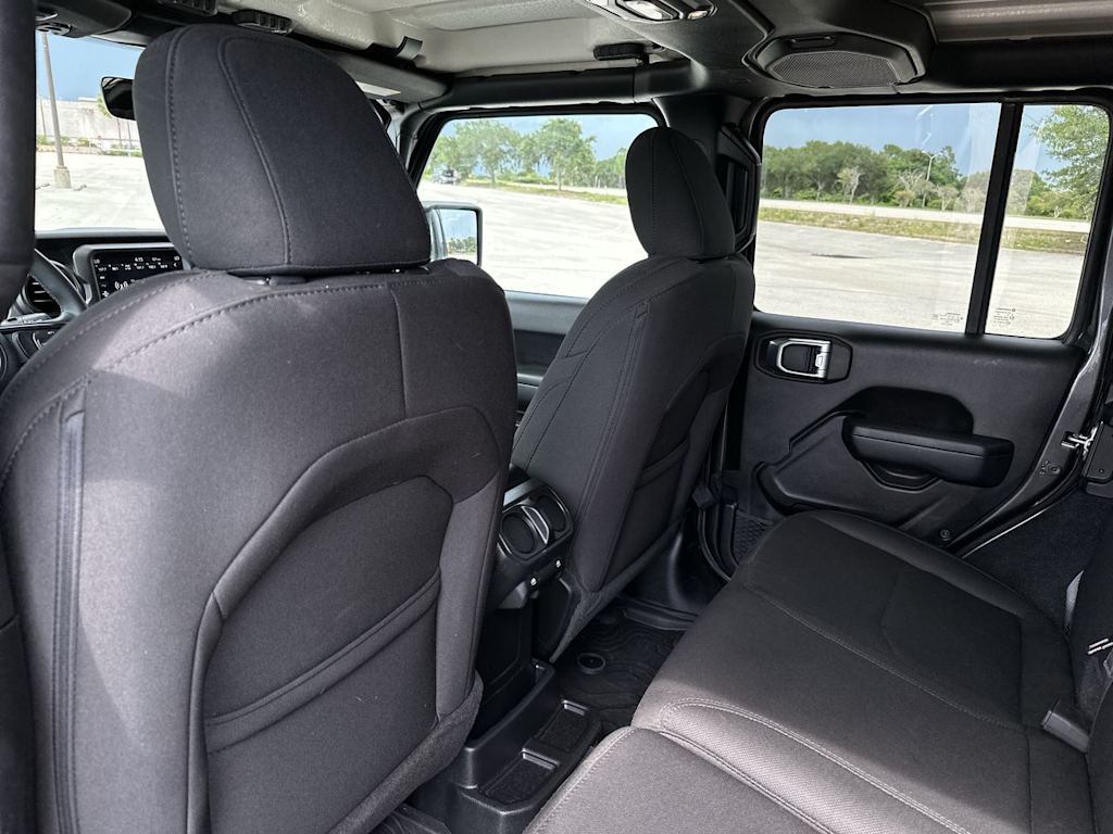 Thumbnail: 2023 Jeep Wrangler - 12