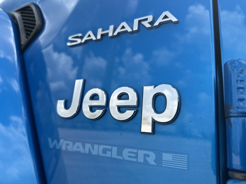 Thumbnail: 2023 Jeep Wrangler - 24