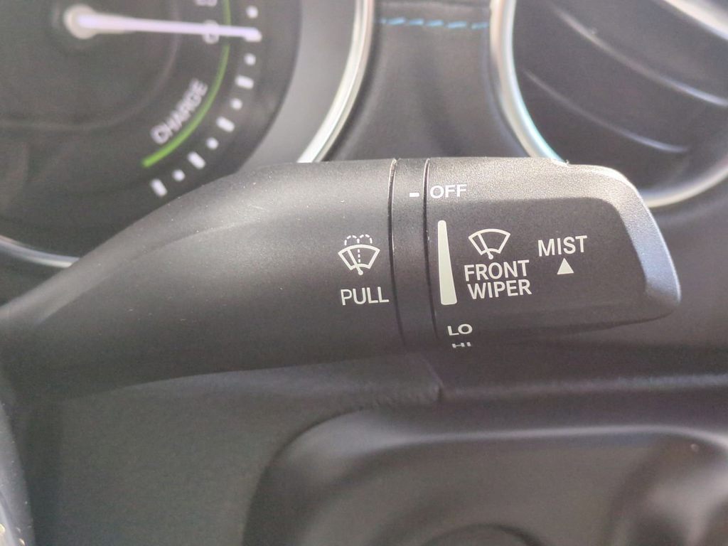 Thumbnail: 2022 Jeep Wrangler - 31