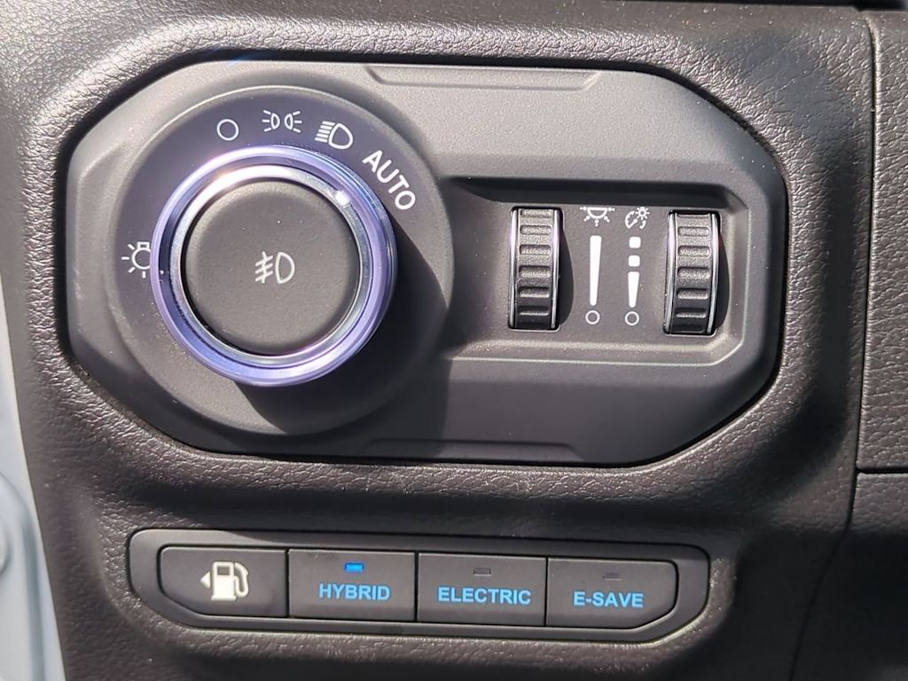 Thumbnail: 2022 Jeep Wrangler - 26