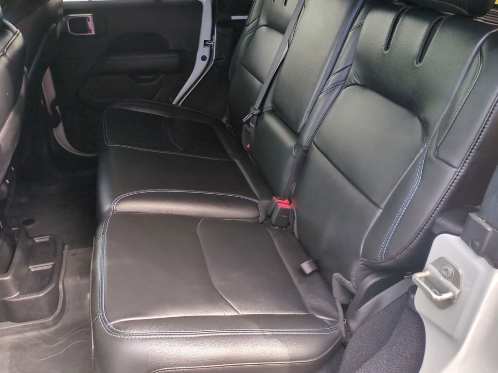 Thumbnail: 2022 Jeep Wrangler - 27