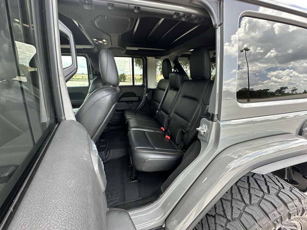 Thumbnail: 2021 Jeep Wrangler - 26