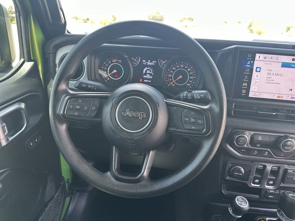 Thumbnail: 2025 Jeep Wrangler - 9