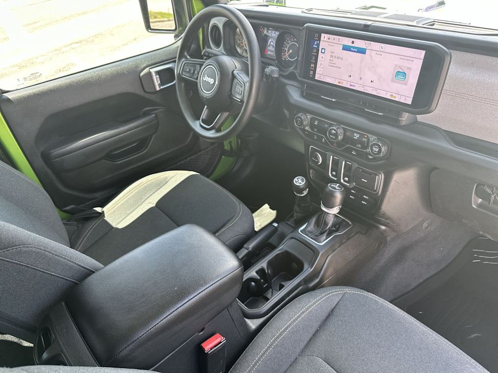 Thumbnail: 2025 Jeep Wrangler - 13
