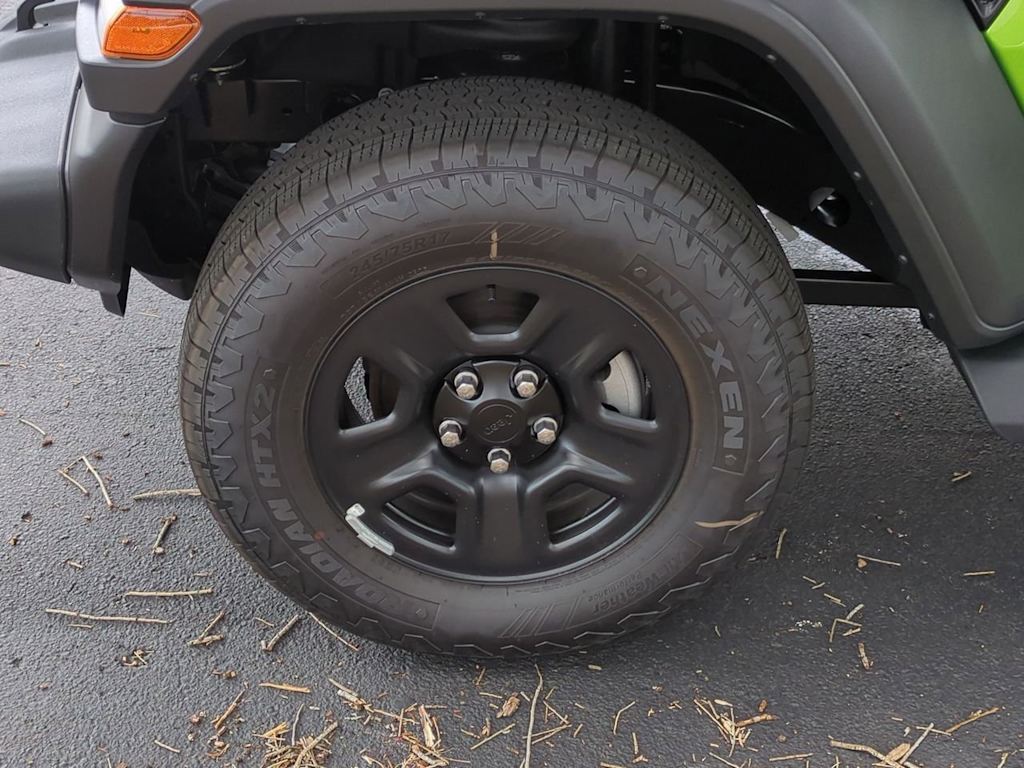 Thumbnail: 2025 Jeep Wrangler - 6