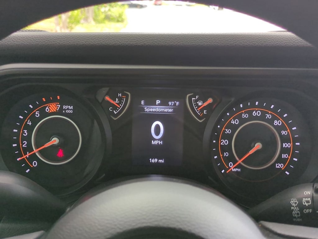 Thumbnail: 2025 Jeep Wrangler - 30