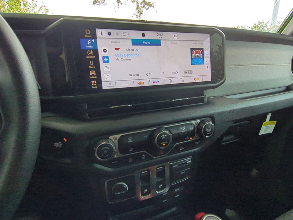 Thumbnail: 2025 Jeep Wrangler - 12