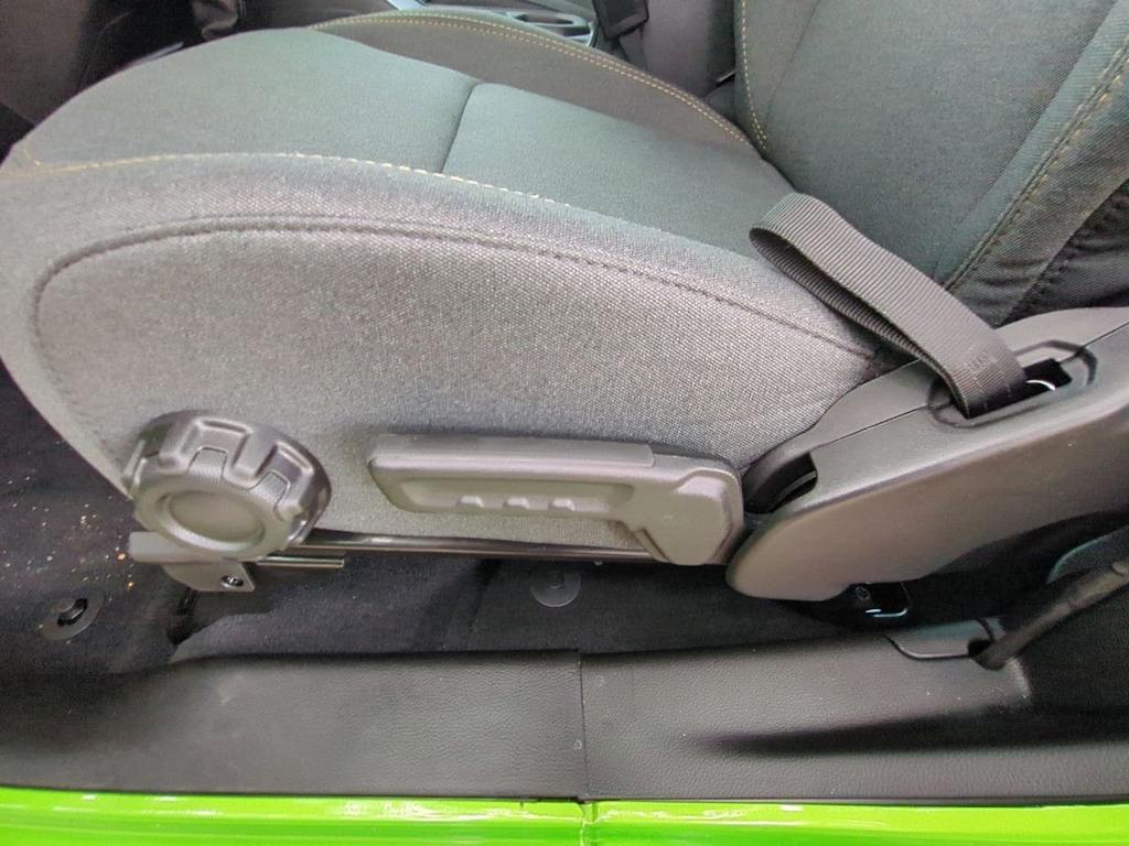 Thumbnail: 2025 Jeep Wrangler - 23