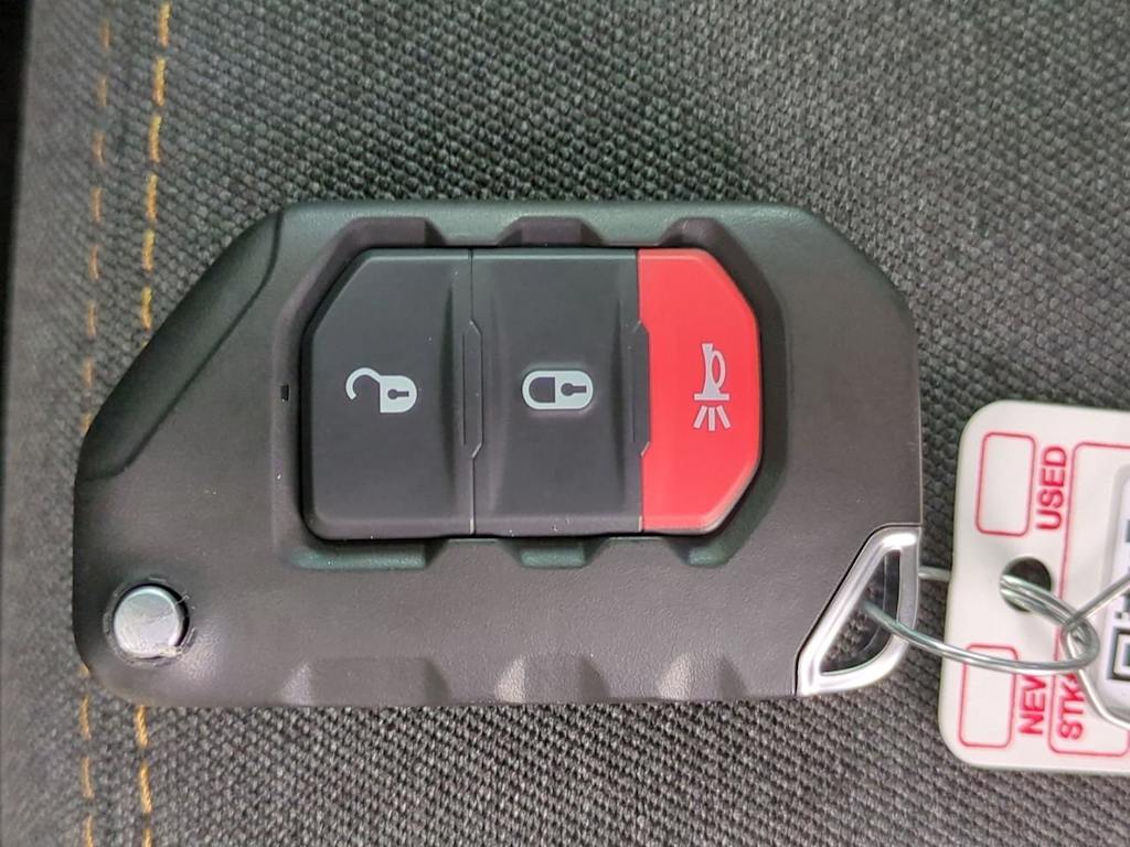 Thumbnail: 2025 Jeep Wrangler - 16