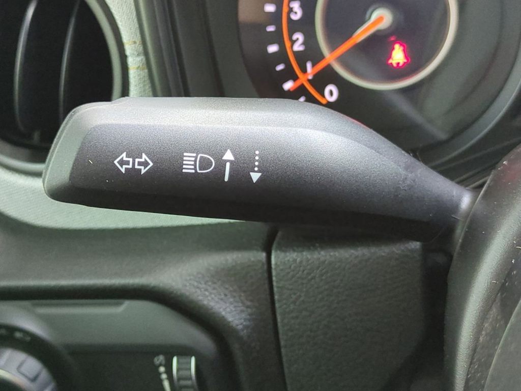 Thumbnail: 2025 Jeep Wrangler - 29