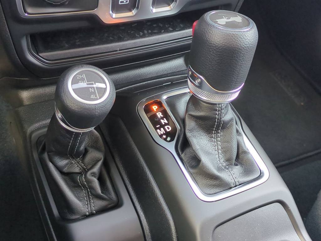 Thumbnail: 2026 Jeep Wrangler - 32