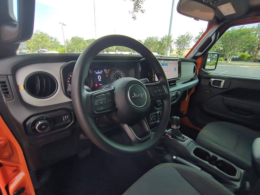 Thumbnail: 2025 Jeep Wrangler - 2