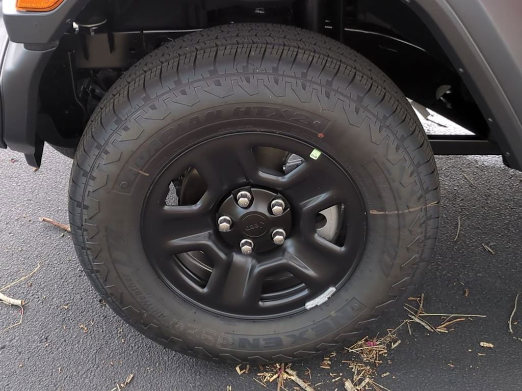 Thumbnail: 2025 Jeep Wrangler - 8