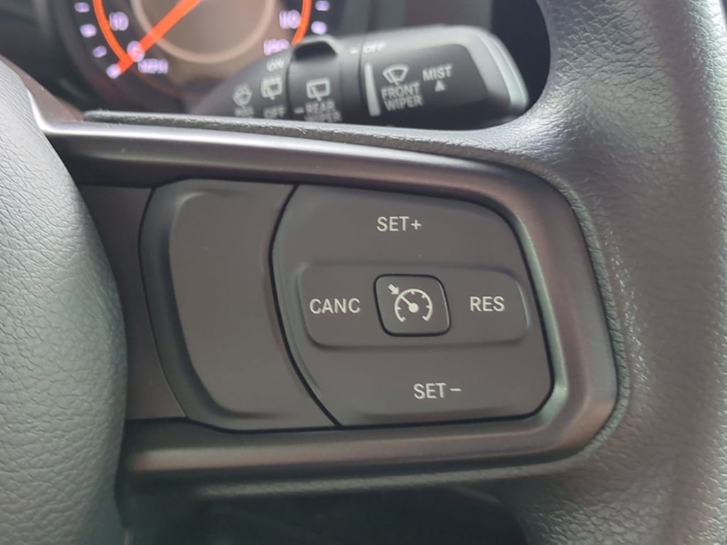 Thumbnail: 2025 Jeep Wrangler - 28