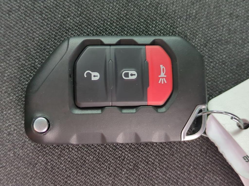 Thumbnail: 2025 Jeep Wrangler - 18