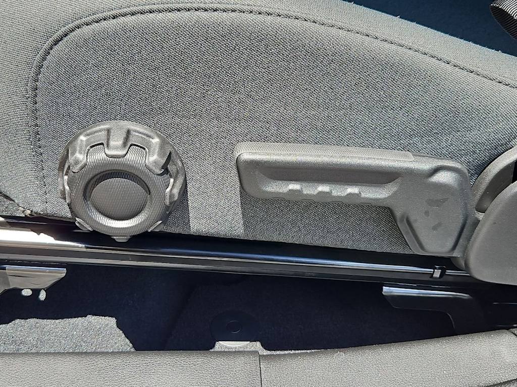 Thumbnail: 2025 Jeep Wrangler - 26