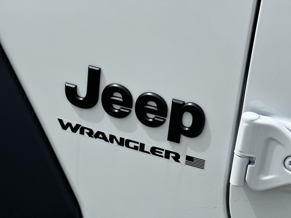 Thumbnail: 2026 Jeep Wrangler - 7