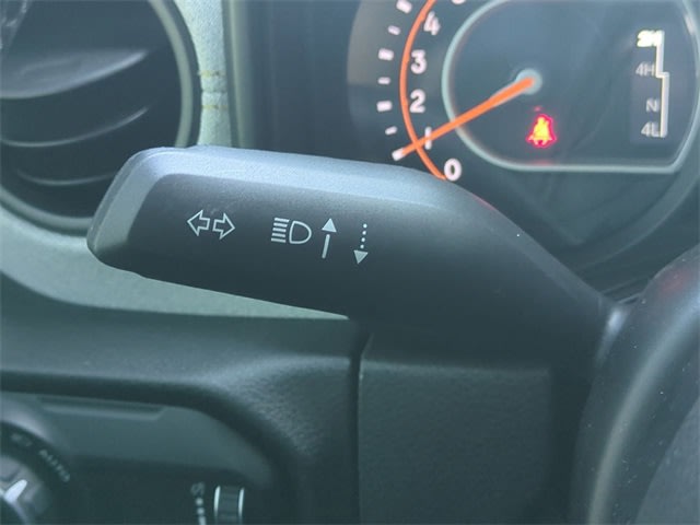 2025 Jeep Wrangler Sport 29