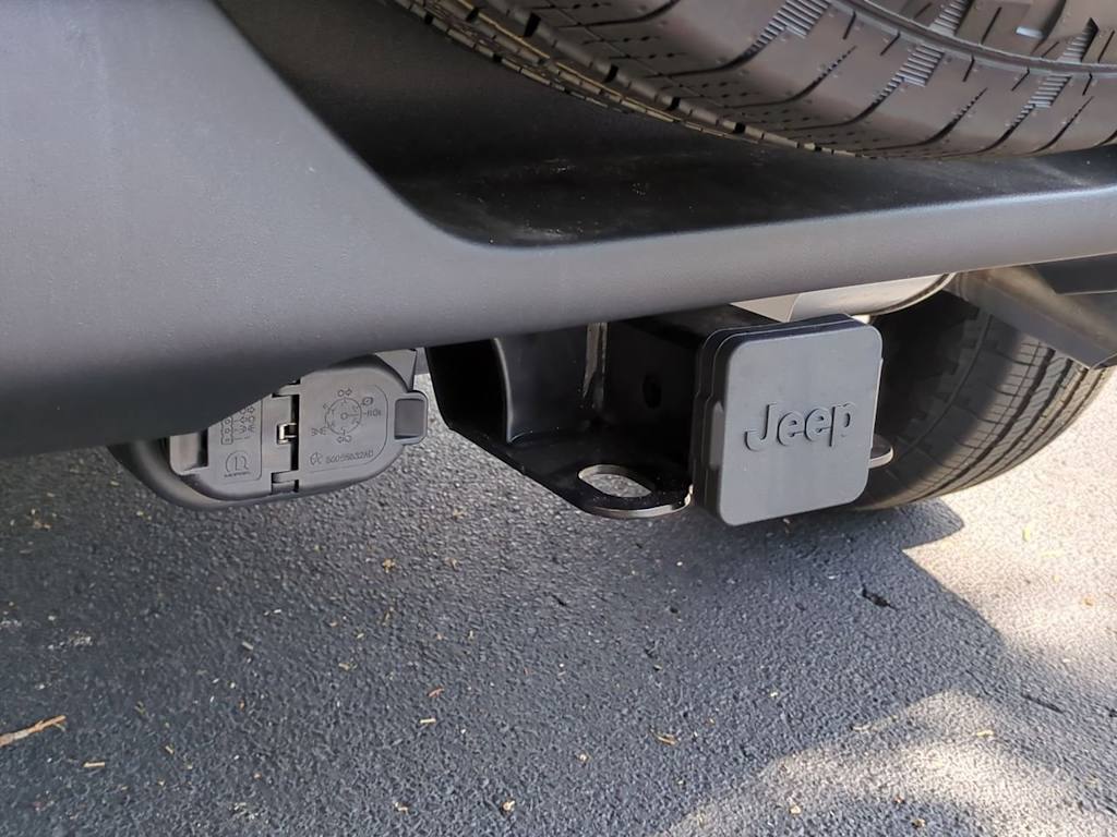 Thumbnail: 2025 Jeep Wrangler - 33