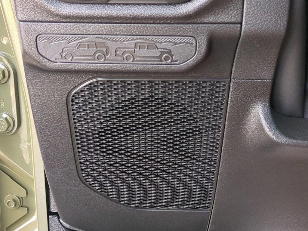 Thumbnail: 2025 Jeep Wrangler - 19