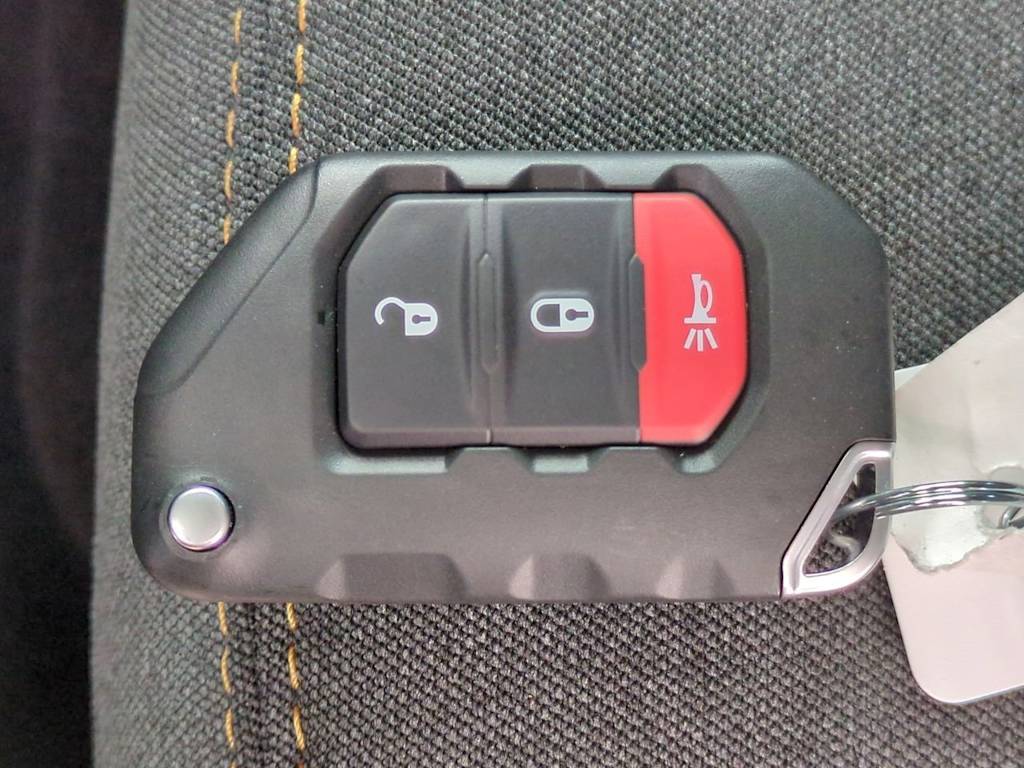 Thumbnail: 2025 Jeep Wrangler - 18