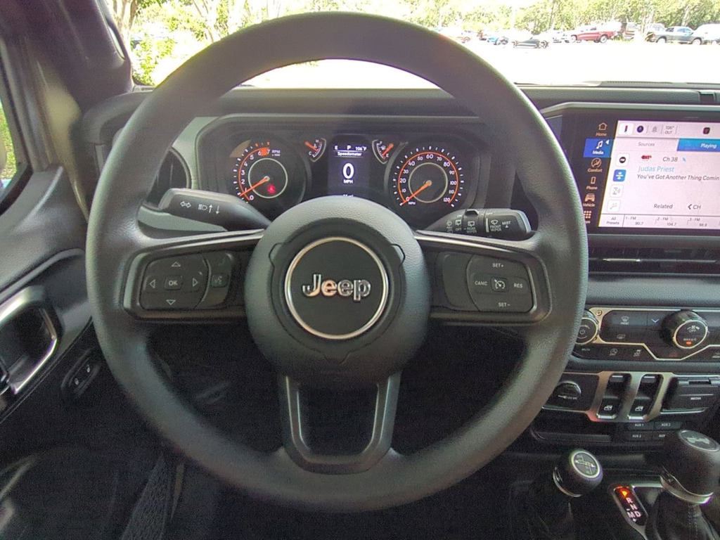 Thumbnail: 2025 Jeep Wrangler - 13