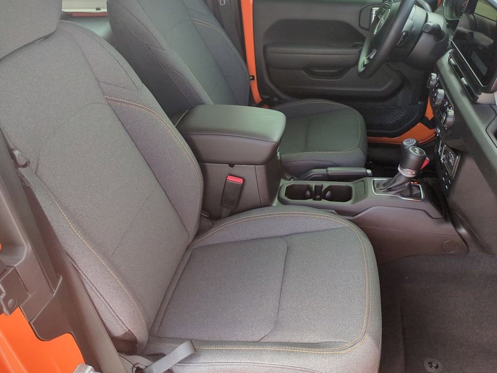 Thumbnail: 2025 Jeep Wrangler - 12