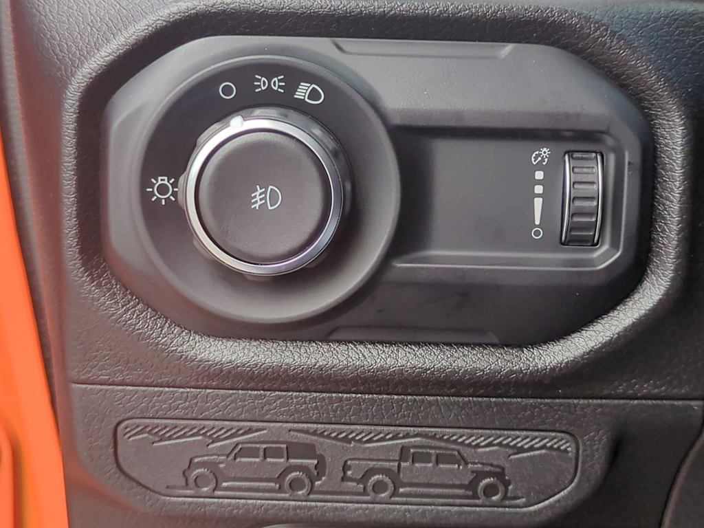 Thumbnail: 2025 Jeep Wrangler - 27