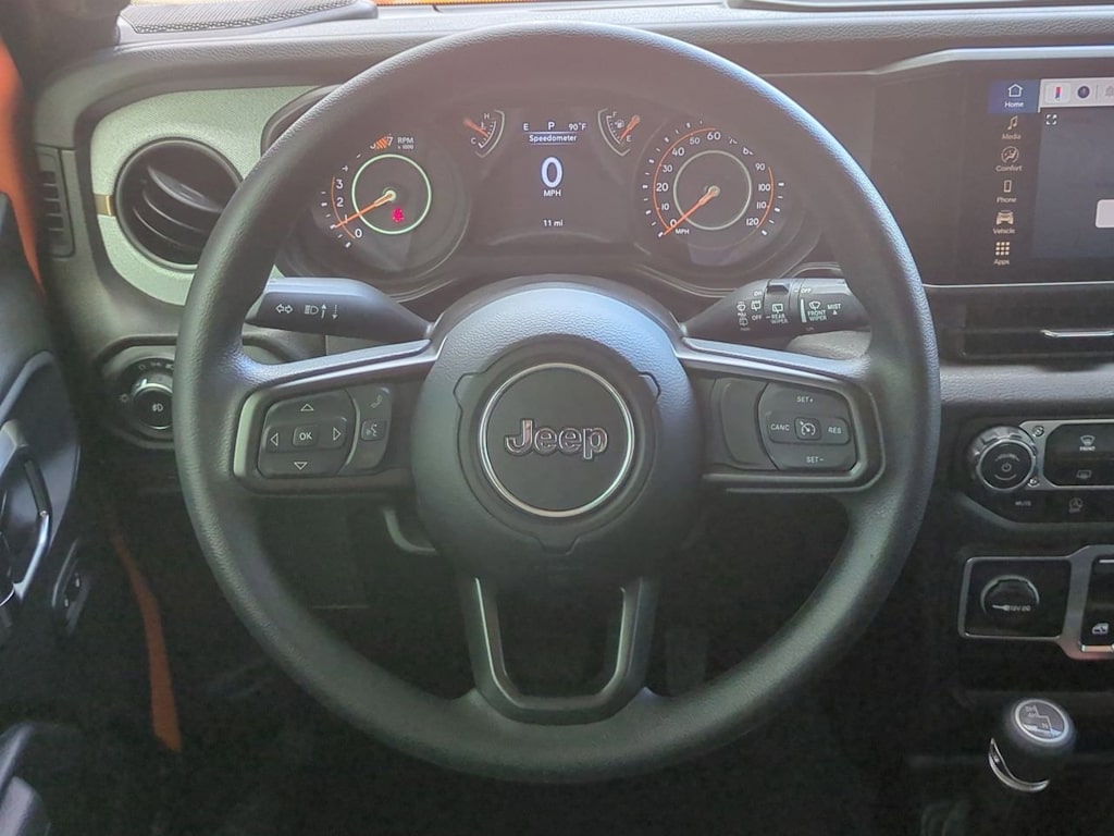 Thumbnail: 2025 Jeep Wrangler - 14