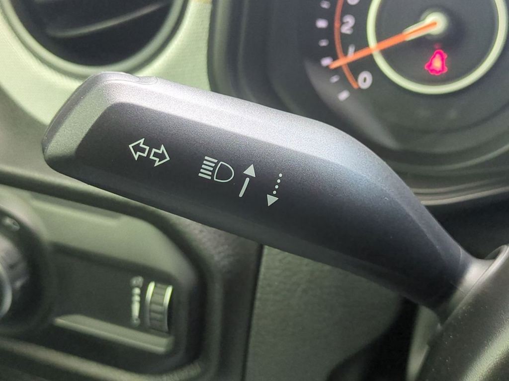 Thumbnail: 2025 Jeep Wrangler - 31