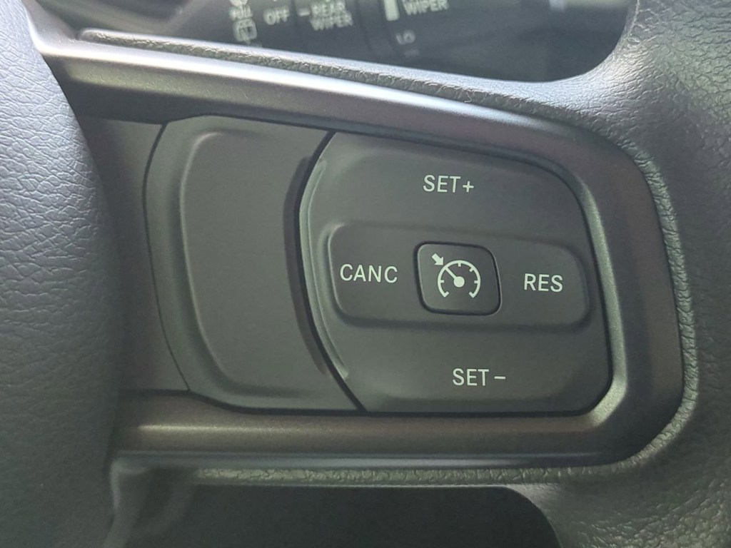 Thumbnail: 2025 Jeep Wrangler - 30