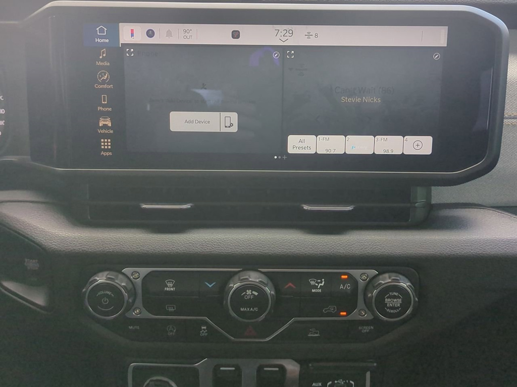 Thumbnail: 2025 Jeep Wrangler - 15