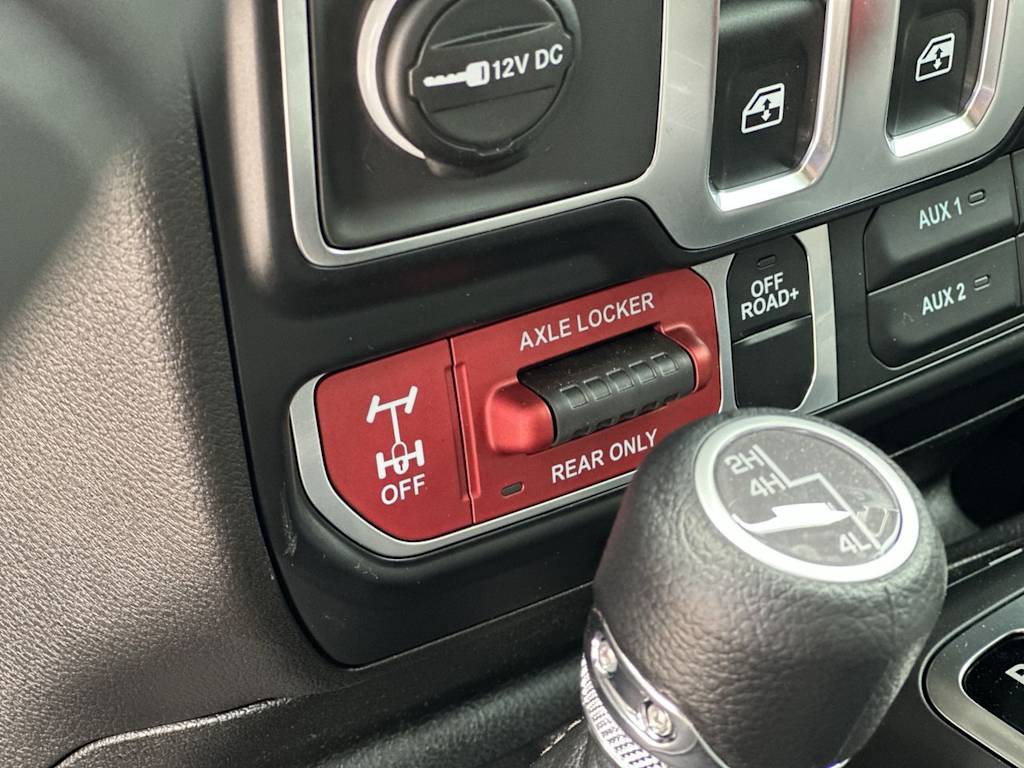 Thumbnail: 2026 Jeep Wrangler - 23