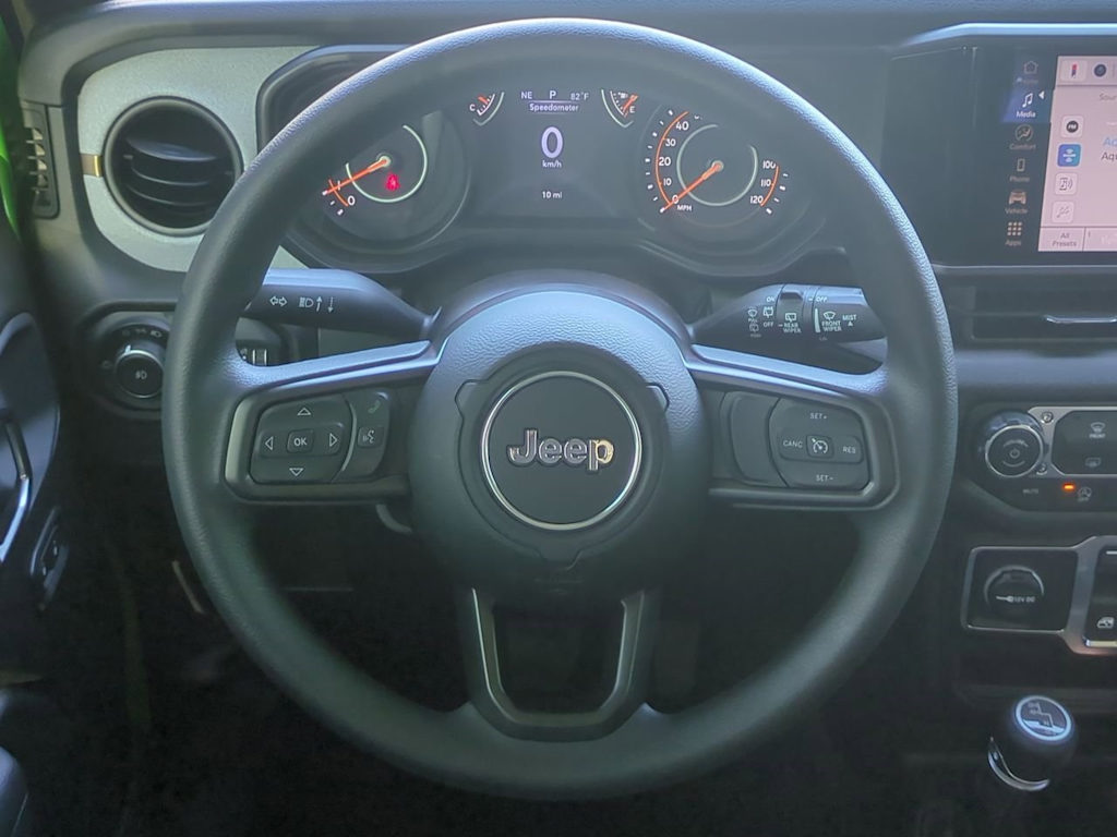 Thumbnail: 2025 Jeep Wrangler - 14