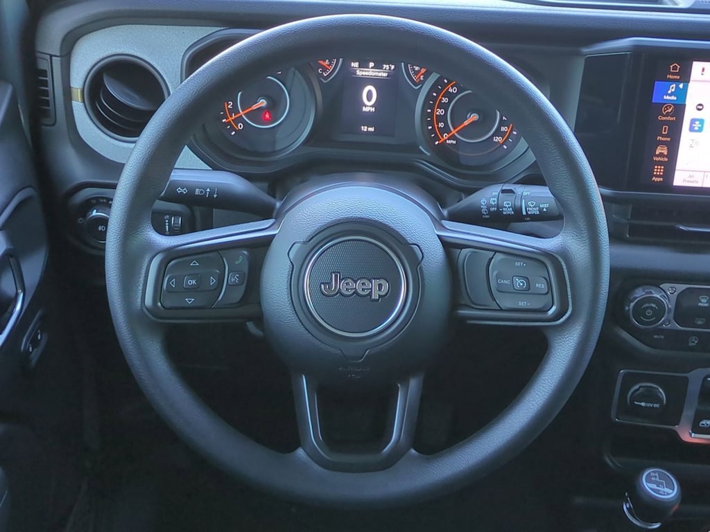 Thumbnail: 2026 Jeep Wrangler - 14