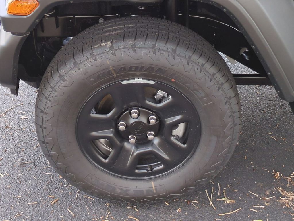 Thumbnail: 2025 Jeep Wrangler - 7