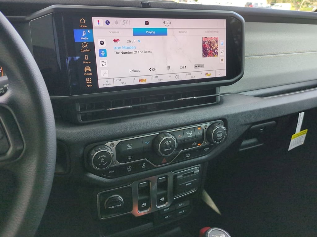 Thumbnail: 2025 Jeep Wrangler - 13