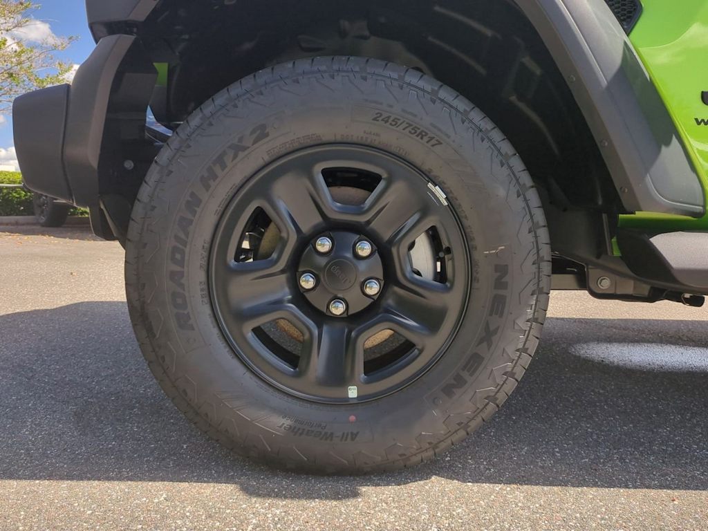 Thumbnail: 2025 Jeep Wrangler - 7