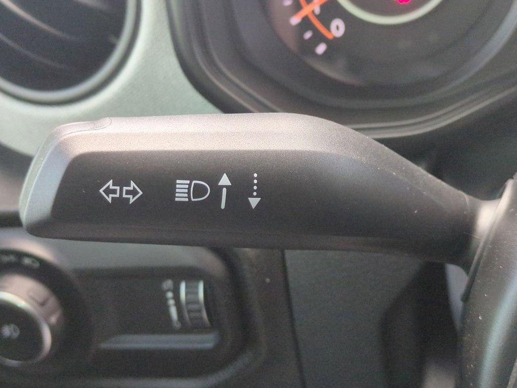 Thumbnail: 2025 Jeep Wrangler - 29