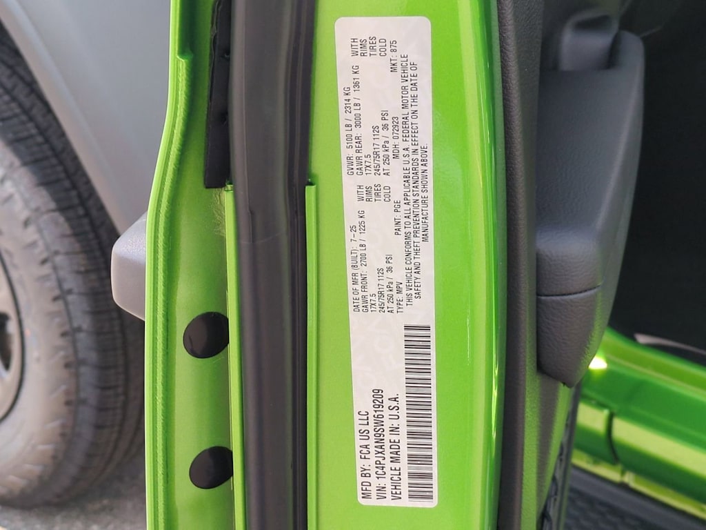 Thumbnail: 2025 Jeep Wrangler - 20