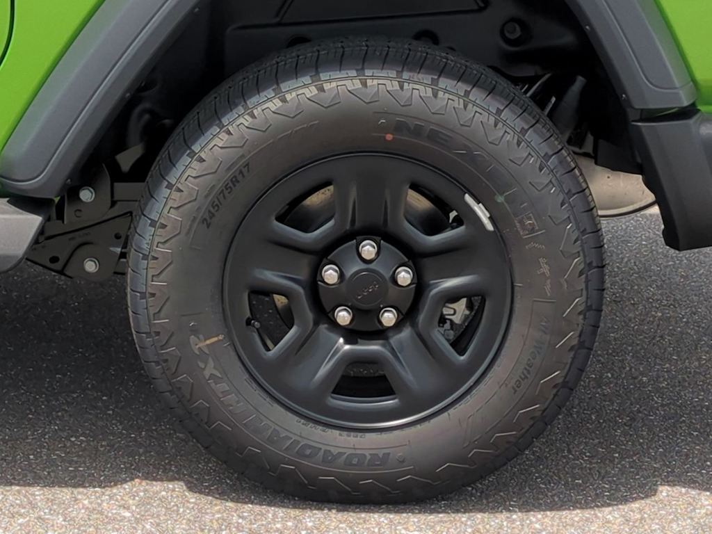 Thumbnail: 2025 Jeep Wrangler - 8